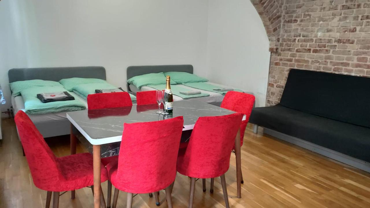Cozynite Premium Apartment Stadthalle Відень Екстер'єр фото