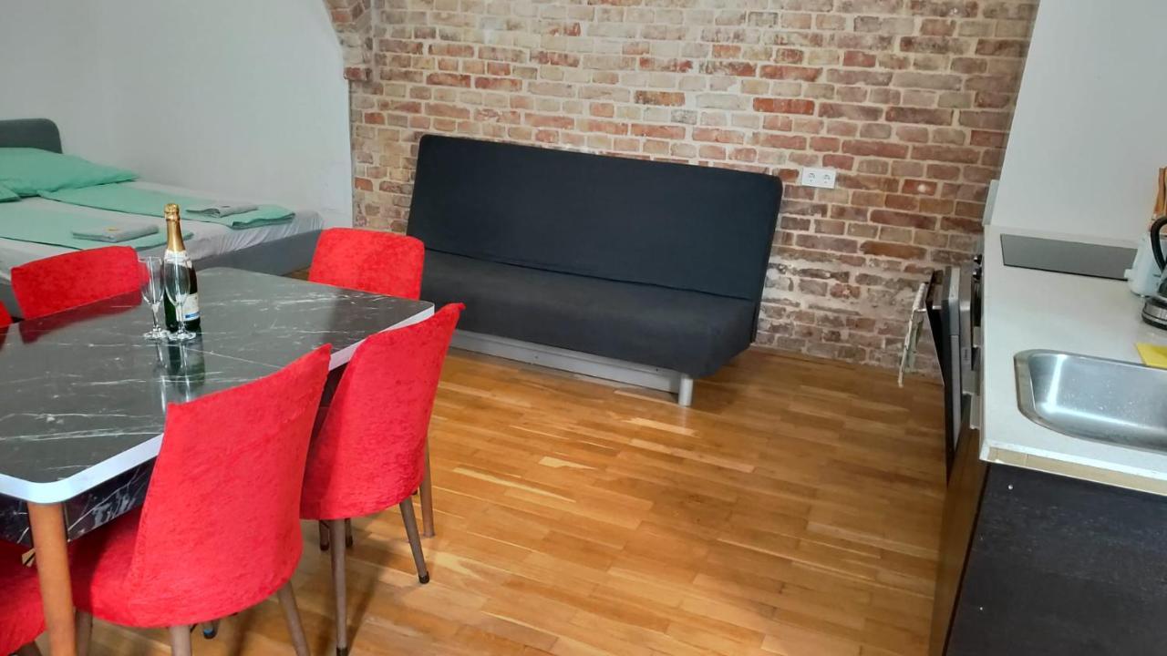 Cozynite Premium Apartment Stadthalle Відень Екстер'єр фото